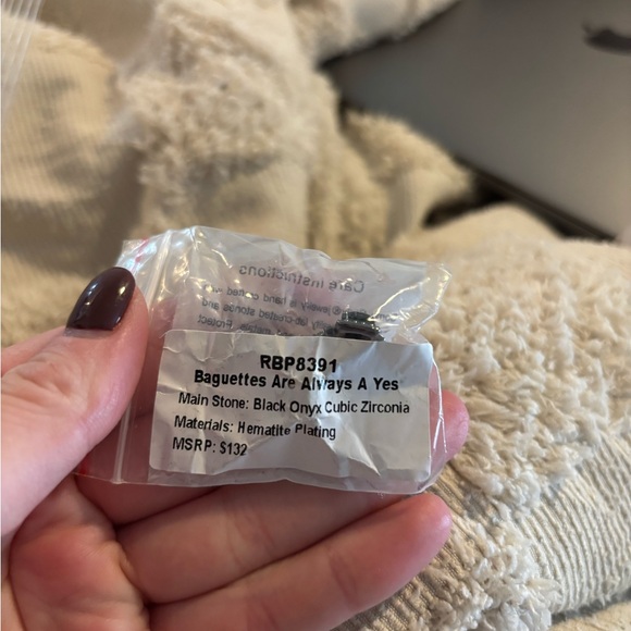 Bomb Party black onyx ring size 8 Baguettes are always a yes - Picture 3 of 3